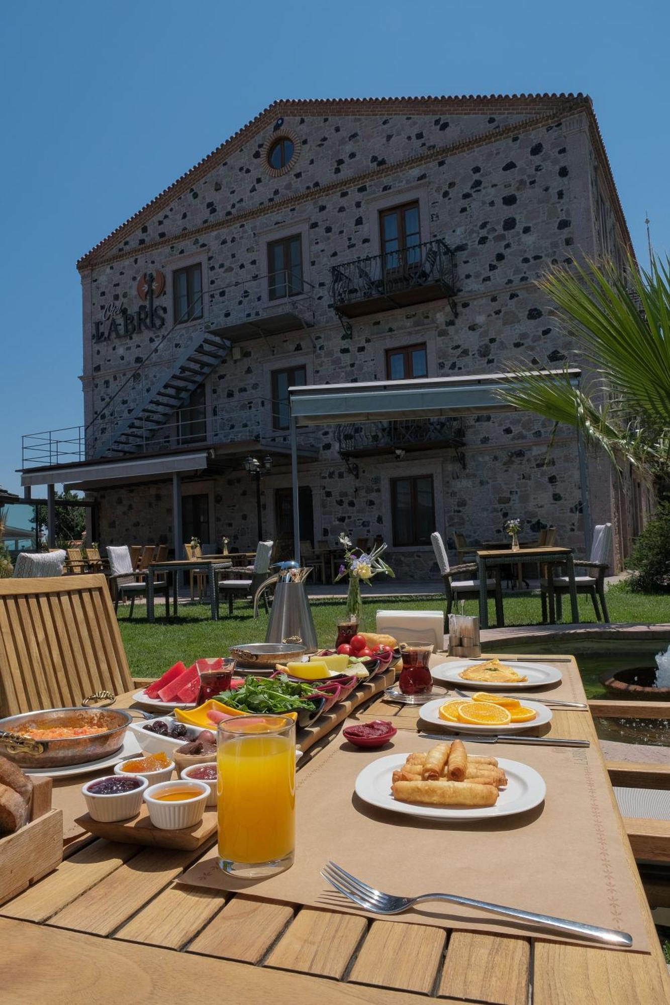 Ayvalı Cunda Labris Hotel מראה חיצוני תמונה
